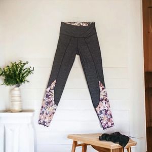 Athleta High Rise Petal Chaturanga Flow Gray Patterned Leggings Size XS Pink